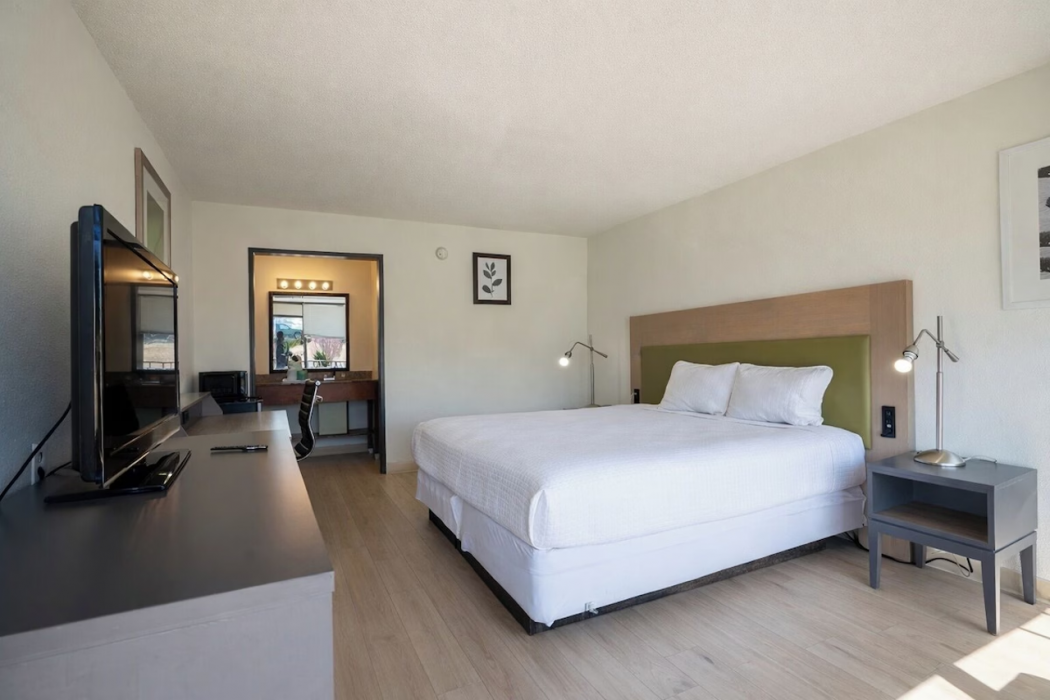 1st Place Hotel Decatur I-20 East Atlanta 8/39