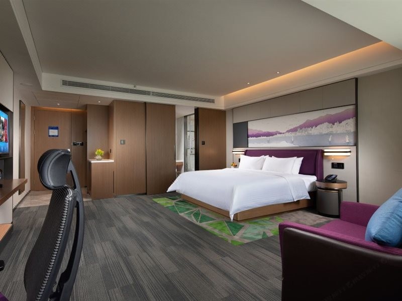 Hampton by Hilton Xining Kunlun Road 8/18