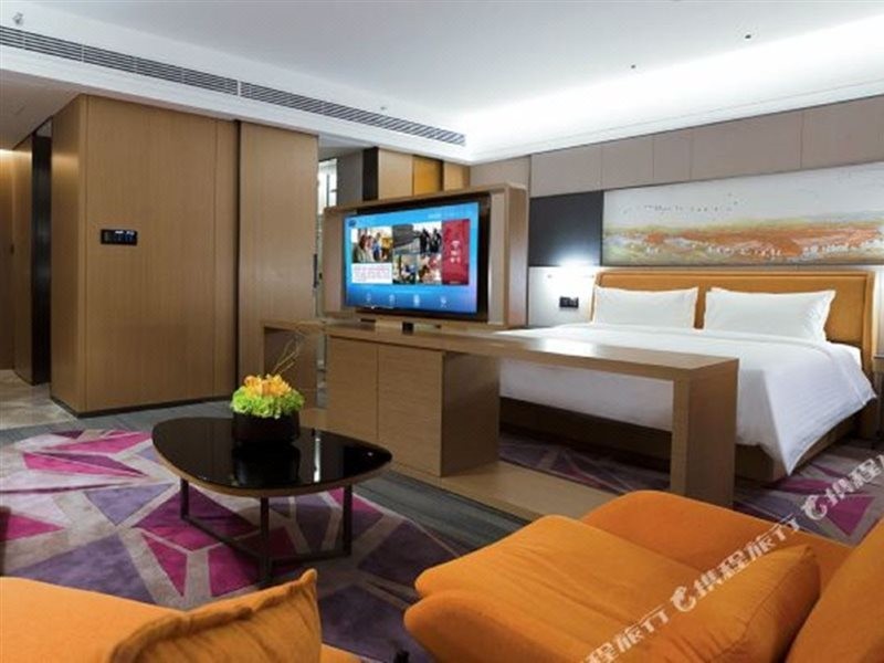 Hampton by Hilton Xining Kunlun Road 10/18