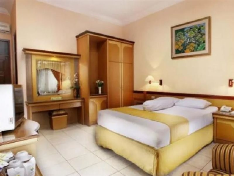 Ning Tidar Hotel Magelang 12/18