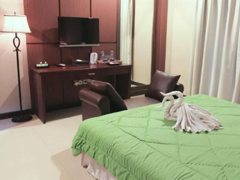 Bumi Gumati Convention Resort 17/28