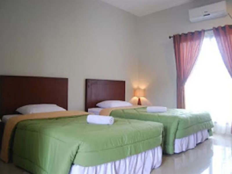 Bumi Gumati Convention Resort 18/28