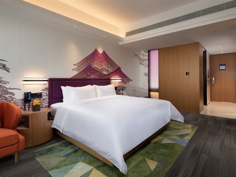 Hampton by Hilton Taizhou Hailing 12/17