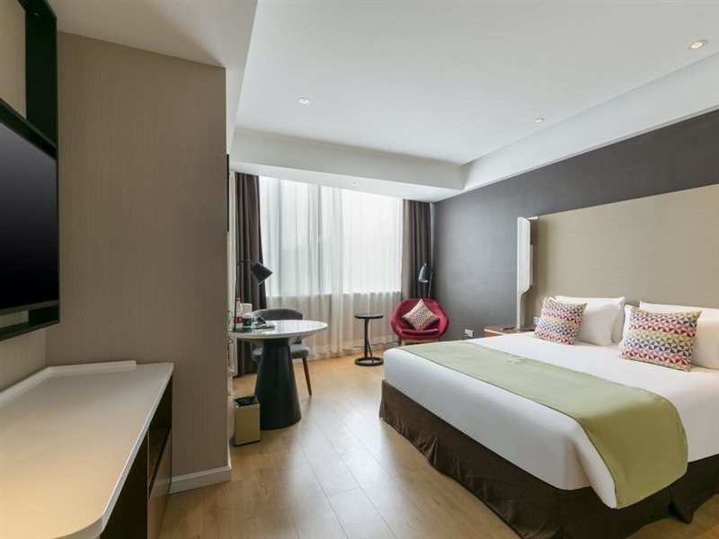 Campanile Hotel at Xining Railway Station 24/46