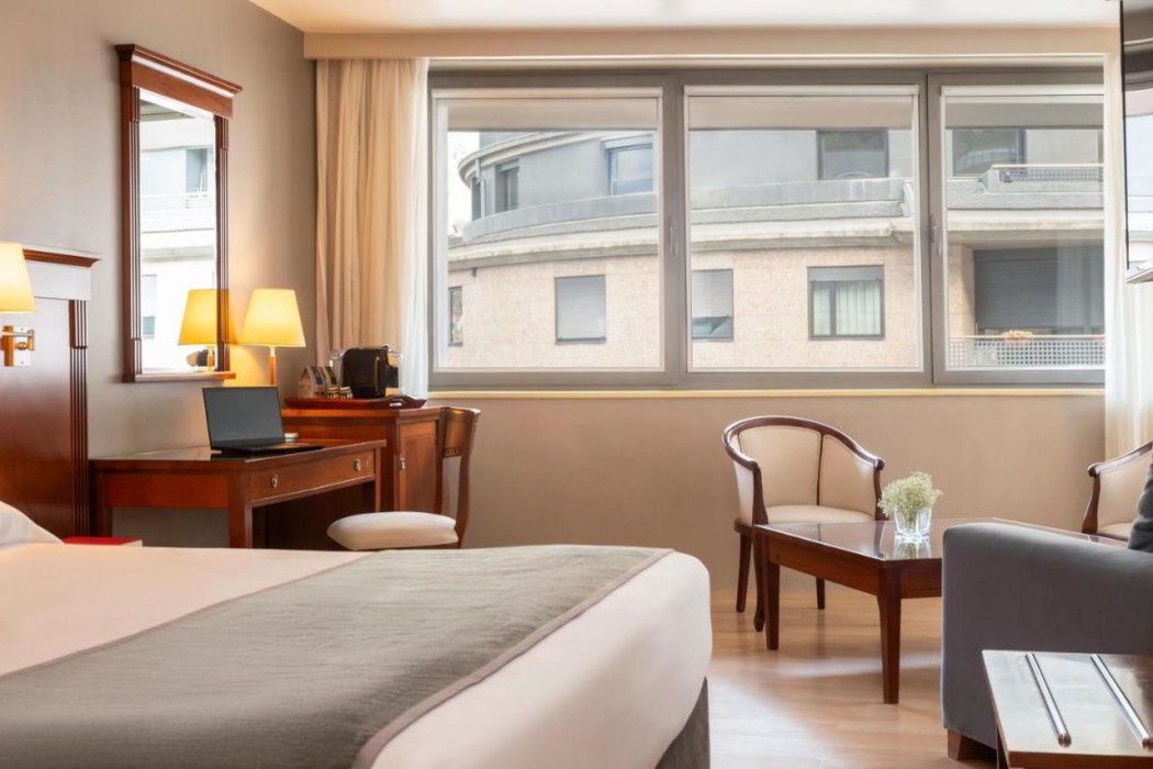 Hesperia Andorra 24/65
