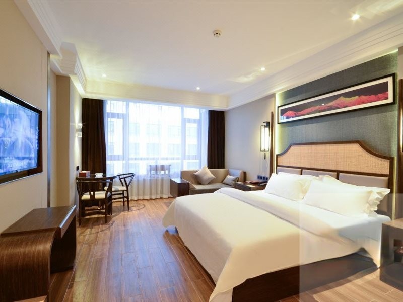 Metropolo Jinjiang Hotel ((Shangri-La Songzanlin Temple) 29/60