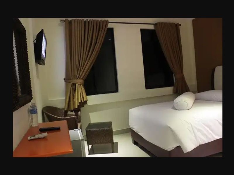 Pundi Rejeki Hotel 25/32