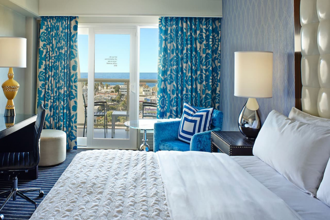 Hyatt Centric Delfina Santa Monica 16/65