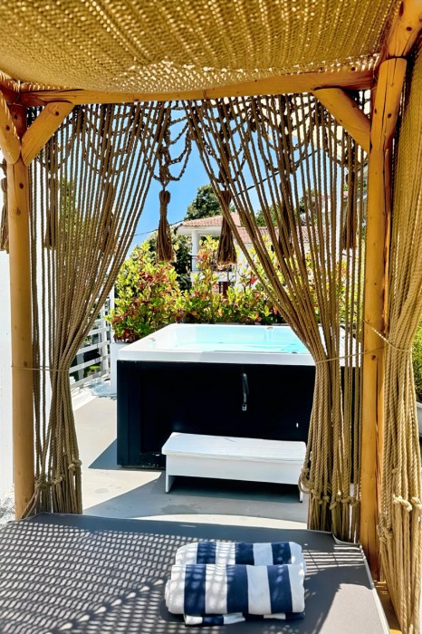 Panorama Suites And Spa 41/85