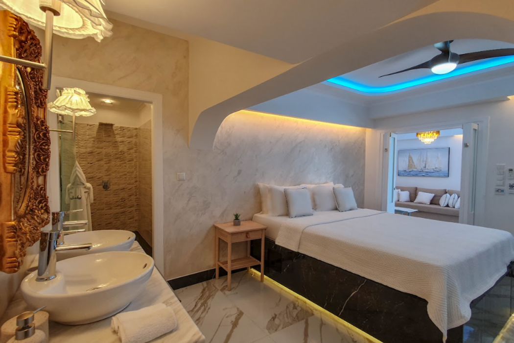 Panorama Suites And Spa 15/85