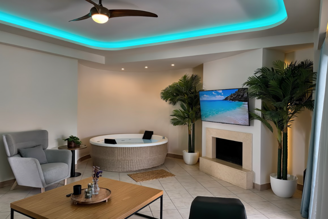 Panorama Suites And Spa 18/85