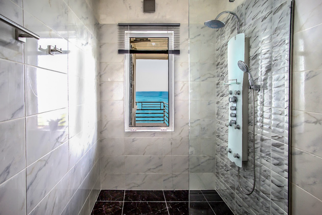Panorama Suites And Spa 33/85