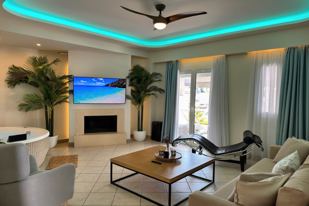 Panorama Suites And Spa 24/85