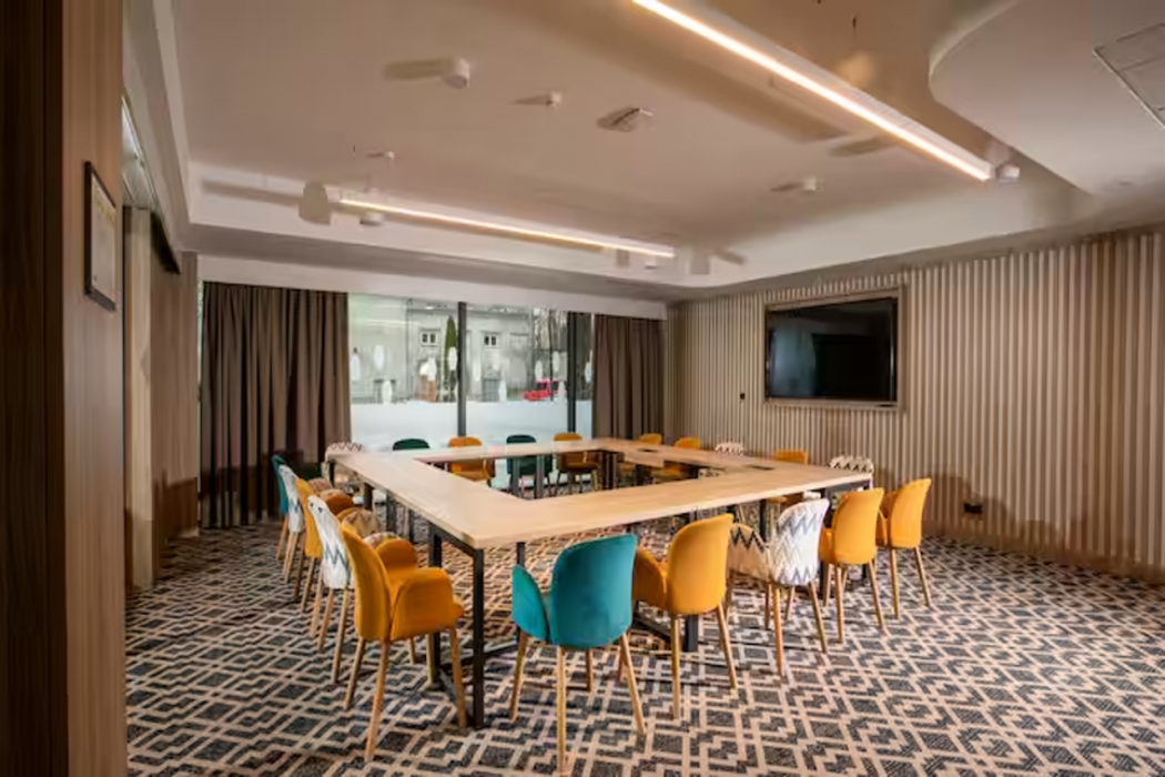 Hampton by Hilton Bialystok 11/30
