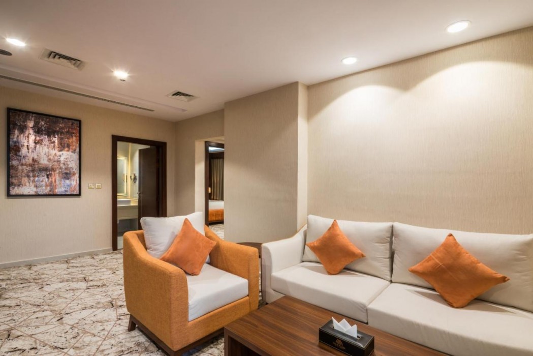فندق توليب بلازا(Tulip Plaza Sakaka) 10/36