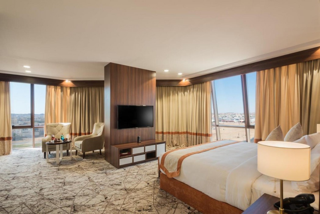 فندق توليب بلازا(Tulip Plaza Sakaka) 8/36