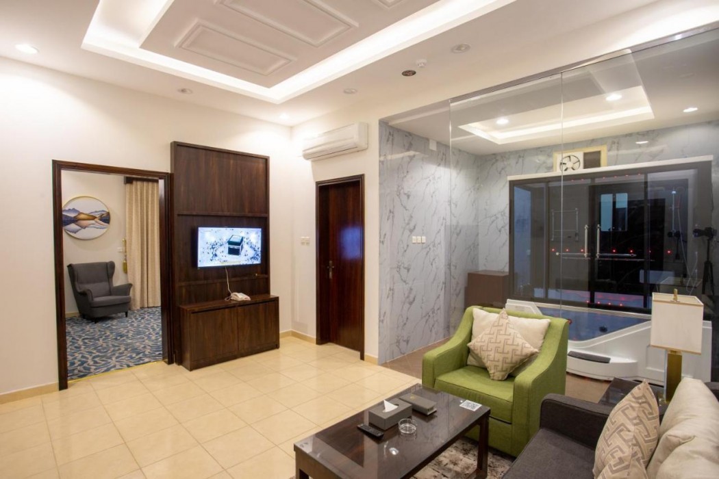 Kyan Hotel Suites Al Eskan 13/14