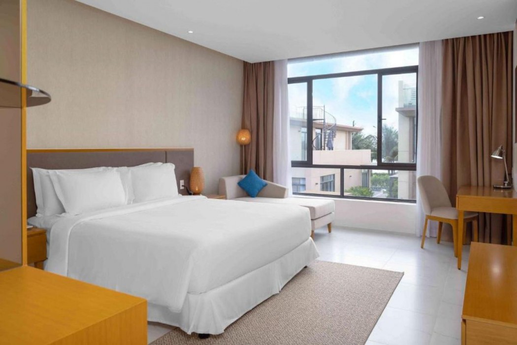 Wyndham Garden Cam Ranh Resort 11/55