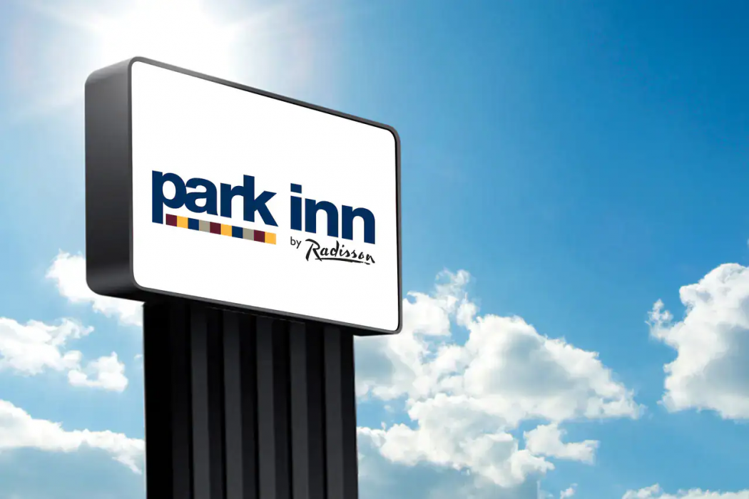 The Evansville Inn 1/32