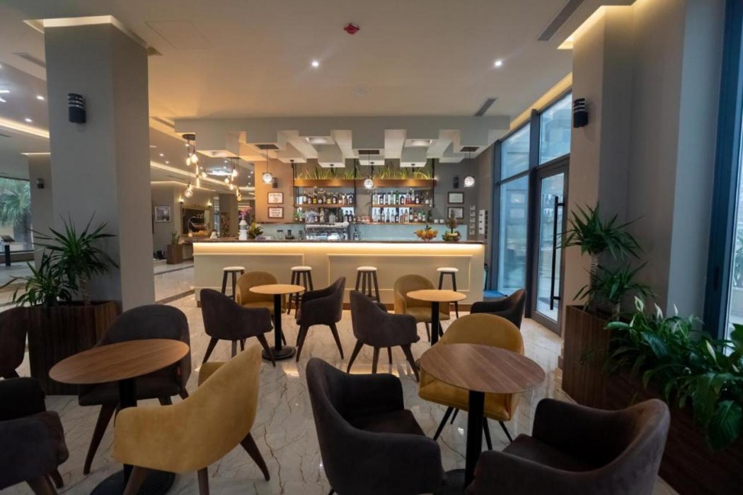 Kraal Hotel Vlore 24/38