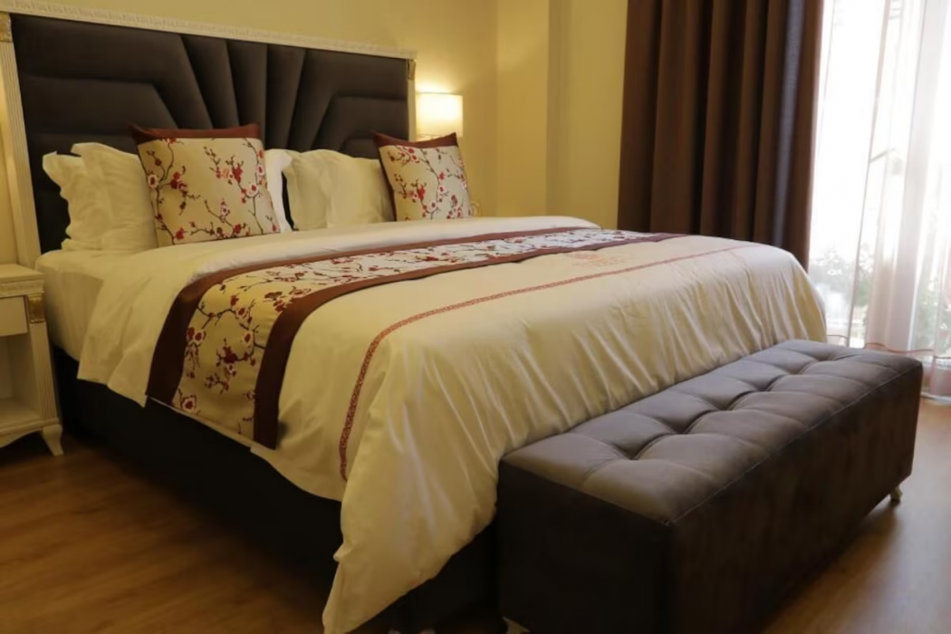 Brais Hotel 9/36