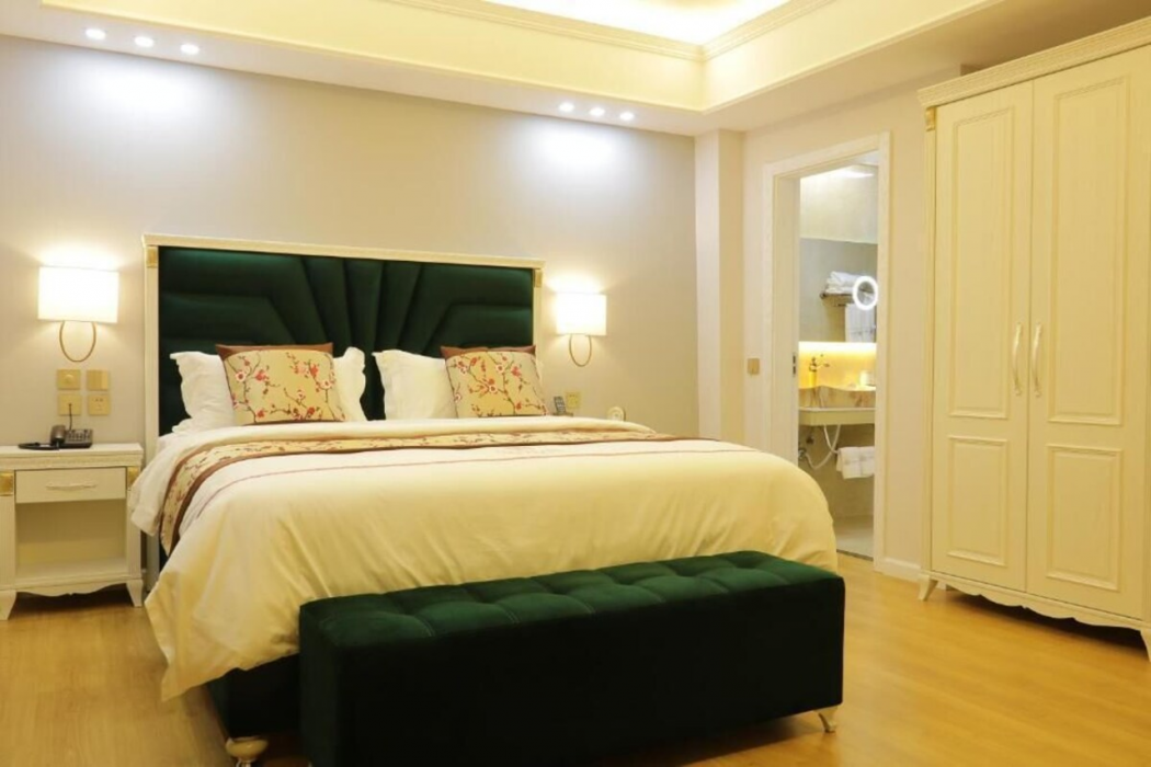 Brais Hotel 6/36