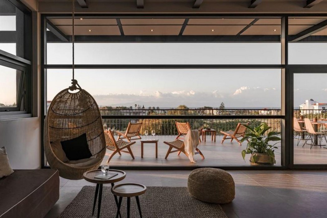COOKS CLUB IALYSOS RHODES ADULTS ONLY 43/83