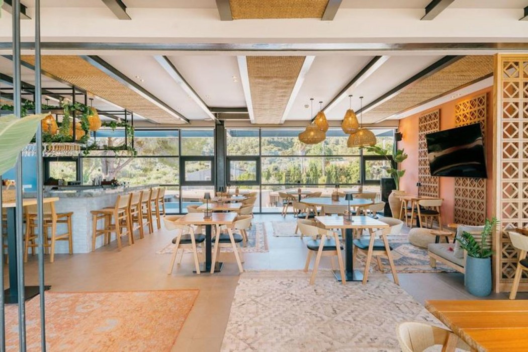 COOKS CLUB IALYSOS RHODES ADULTS ONLY 40/83