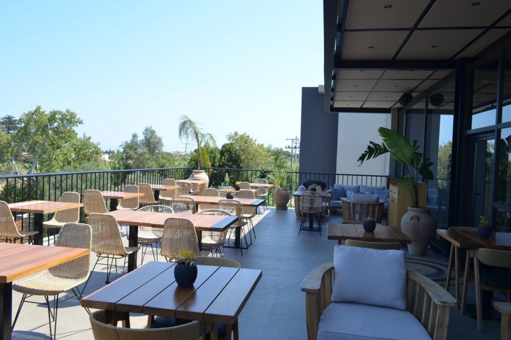 COOKS CLUB IALYSOS RHODES ADULTS ONLY 37/83