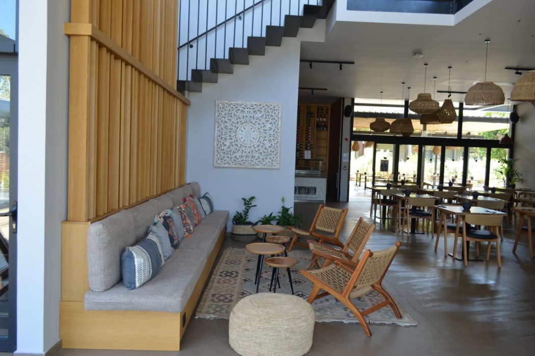 COOKS CLUB IALYSOS RHODES ADULTS ONLY 11/83