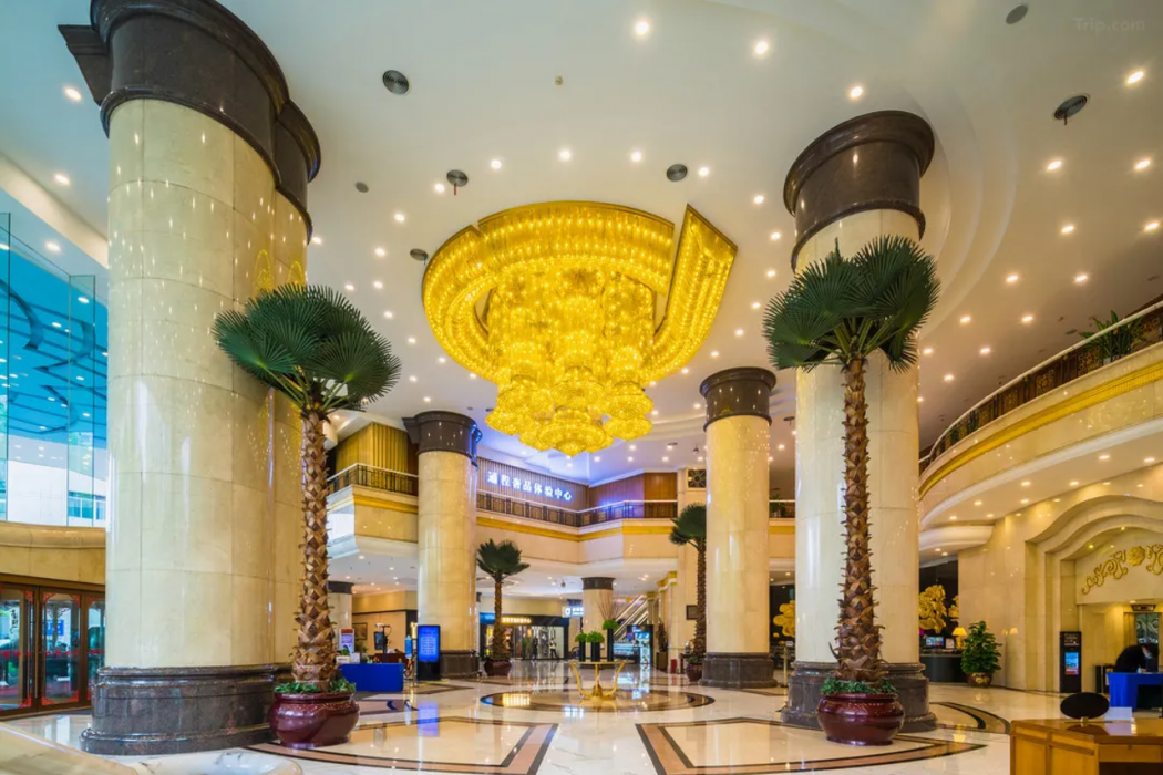 Dolton Hotel Changsha 8/18