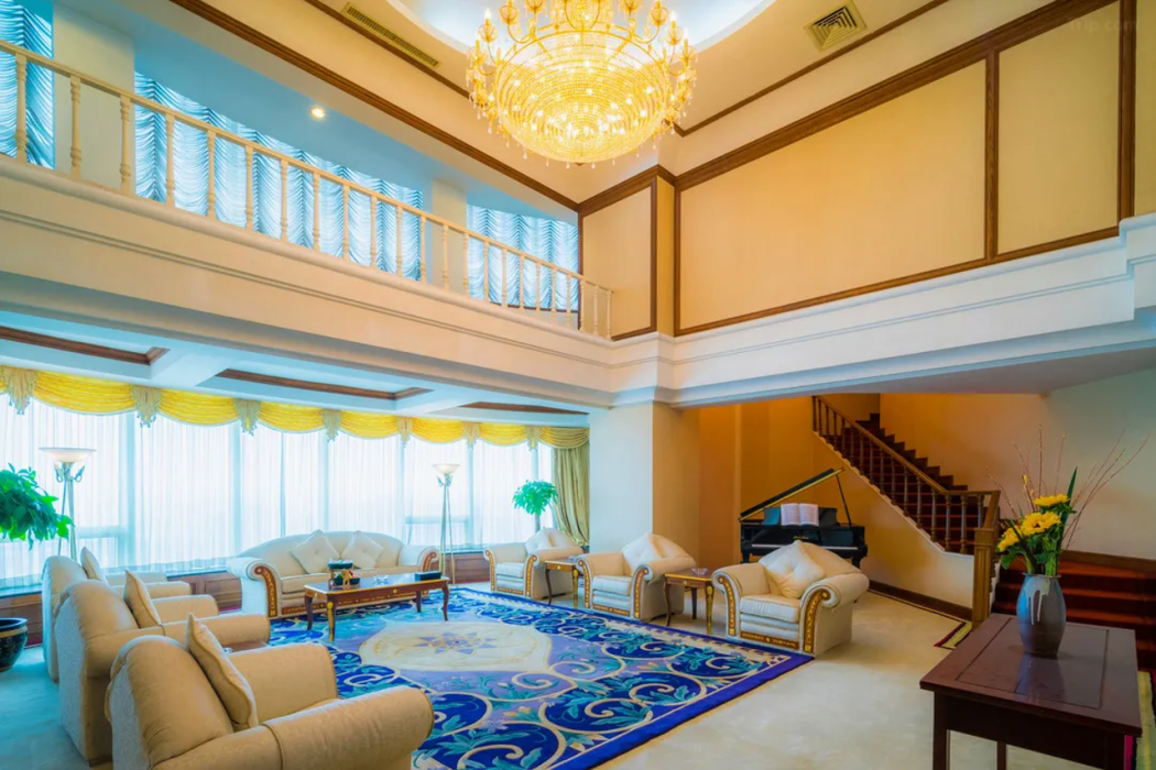 Dolton Hotel Changsha 6/18