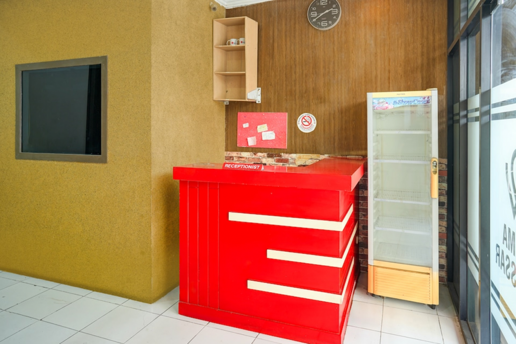 Hotel O Makassar near RS Grestelina formerly Wisma Makassar 6/38