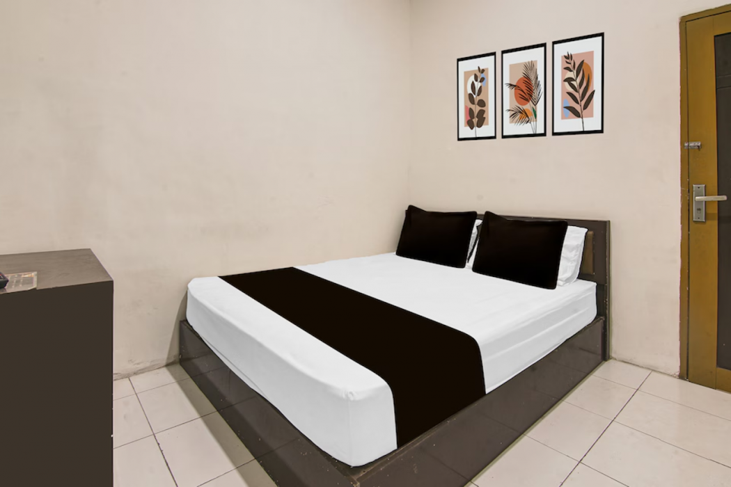 Hotel O Makassar near RS Grestelina formerly Wisma Makassar 20/38