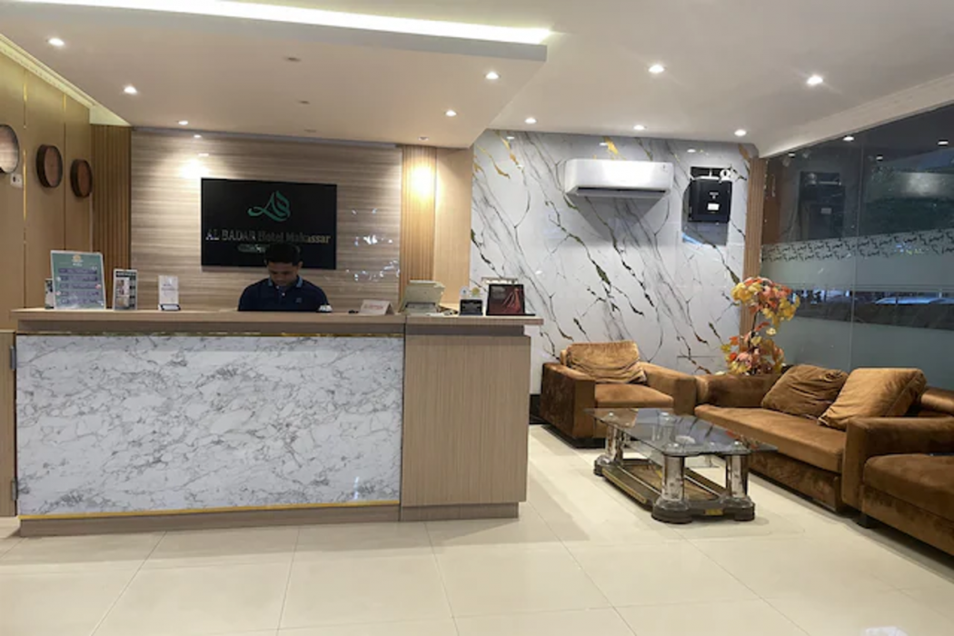 Hotel O near Mall Panakukkang formerly Al-Badar Hotel Syariah 8/52