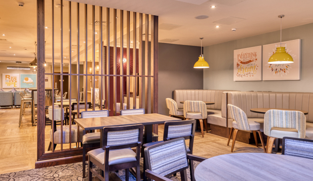 Premier Inn Dublin City Centre (Temple Bar) hotel 18/35