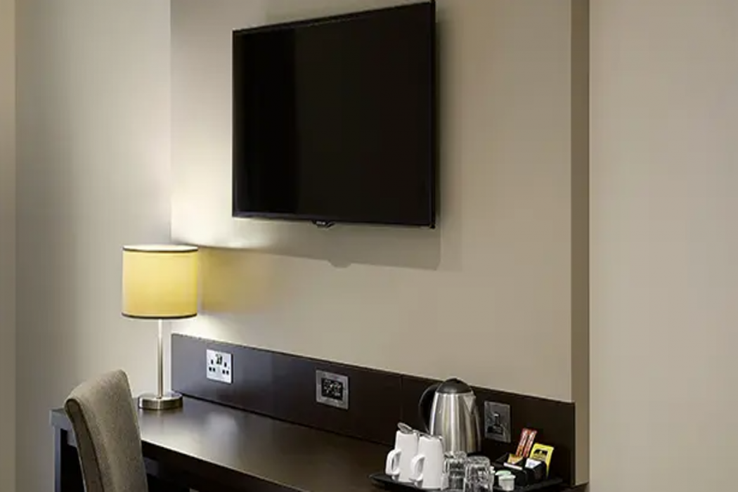 Premier Inn Glasgow City Centre (St. Enoch Square) hotel 6/26