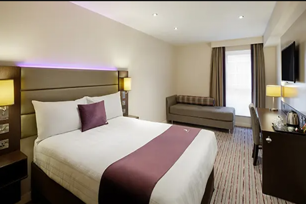 Room at Premier Inn Glasgow City Centre (St. Enoch Square) hotel, GLASGOW