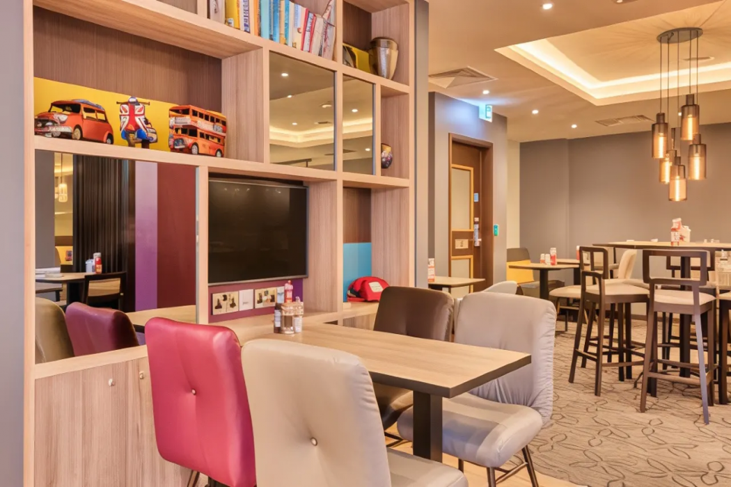 Premier Inn London Tooting hotel 28/43