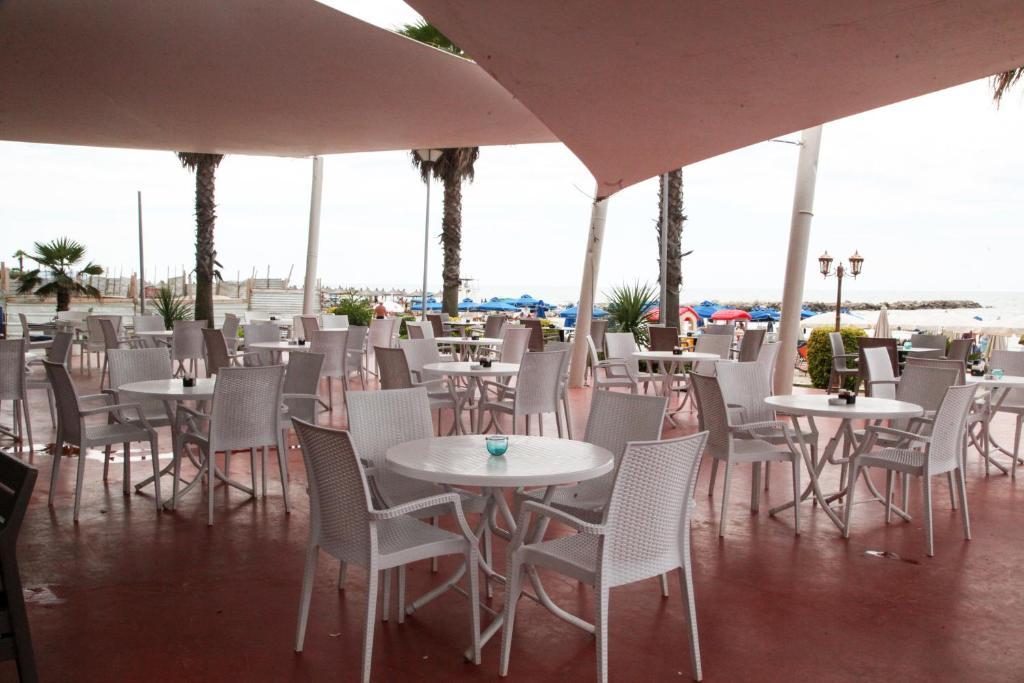FAFA BEACH HOTEL 7/7