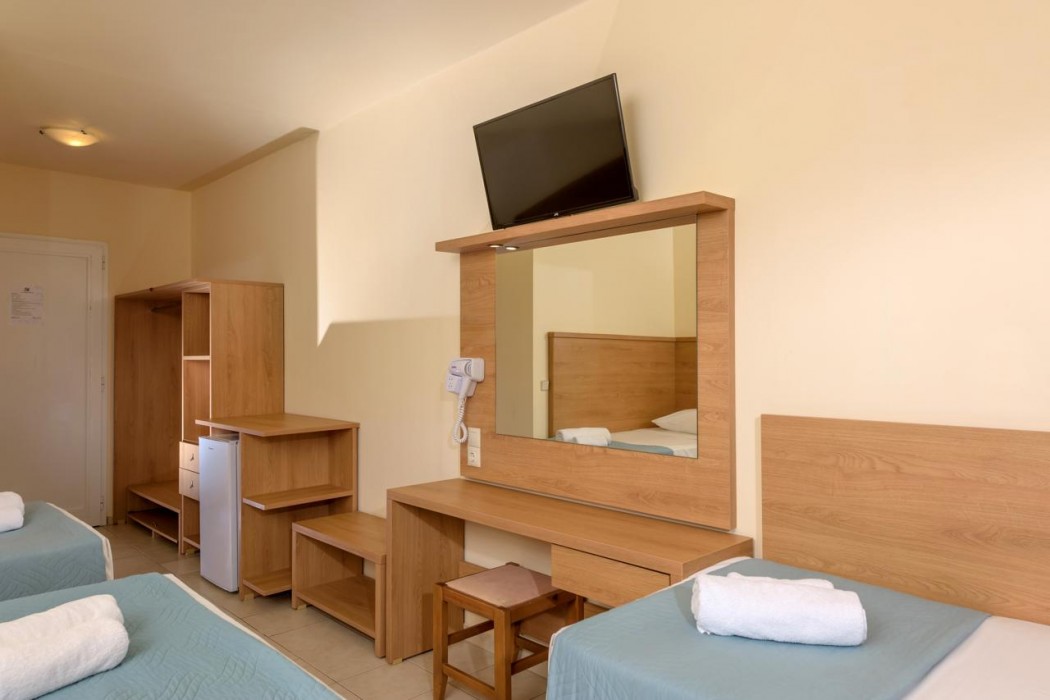 Sunbay Hotel 71/142