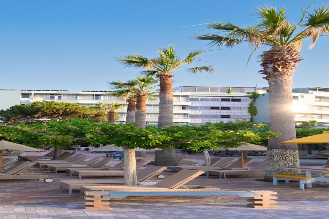 Sunbay Hotel 129/142