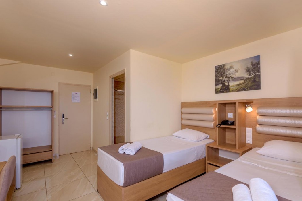 Sunbay Hotel 27/142