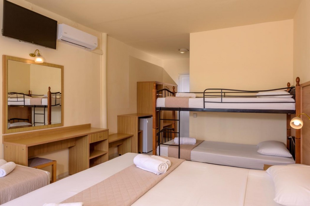 Sunbay Hotel 79/142