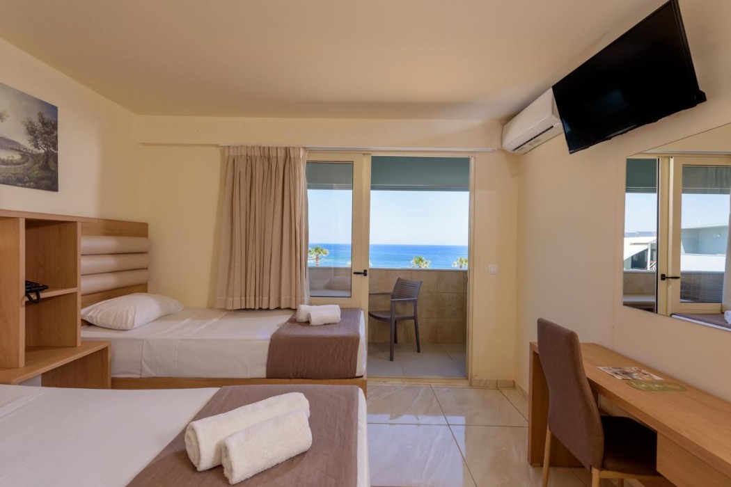 Sunbay Hotel 24/142