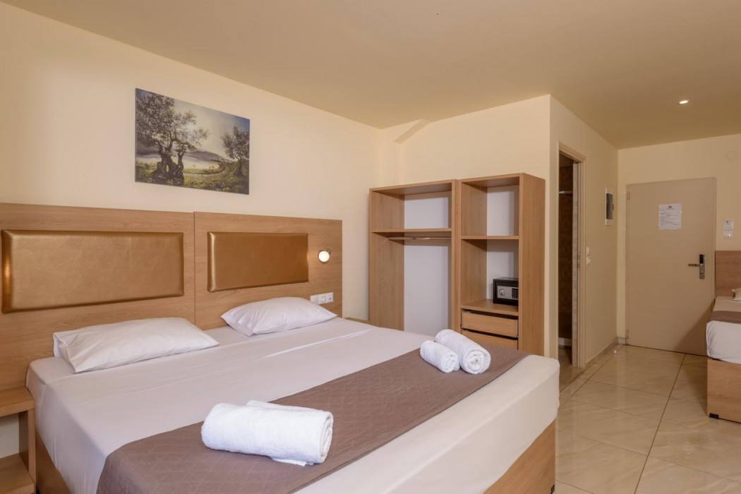 Sunbay Hotel 11/142