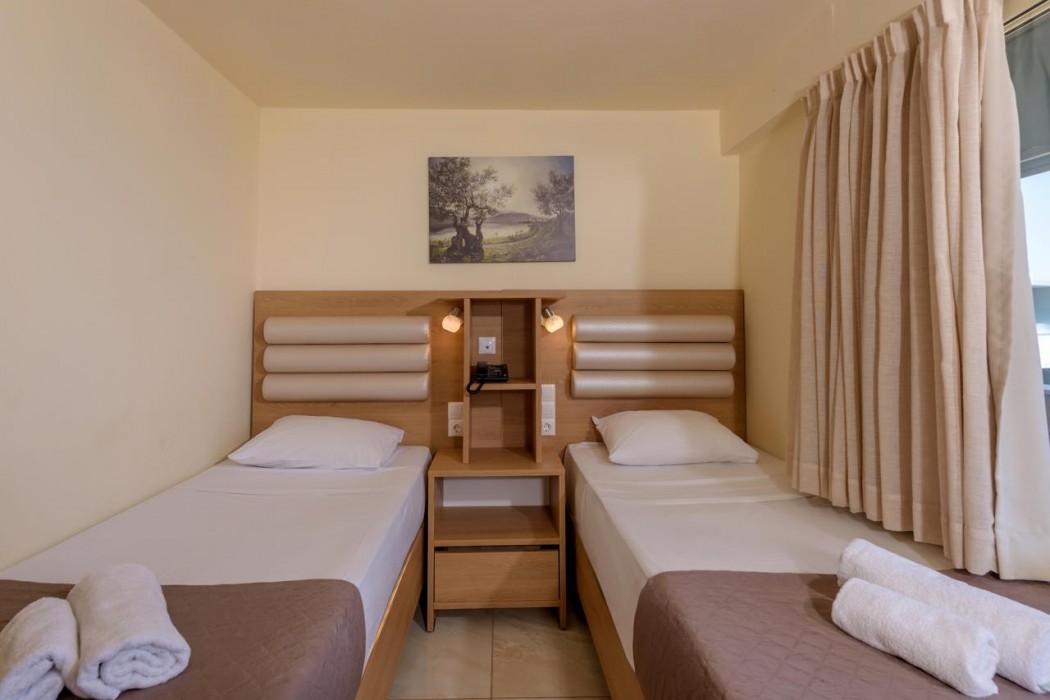 Sunbay Hotel 33/142