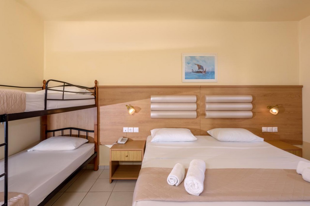 Sunbay Hotel 74/142