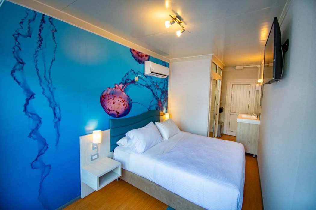 Hotel Reina del Mar By Dorado 12/62