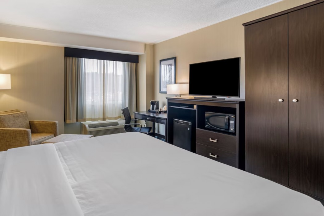 Charleston Tower Hotel 13/29